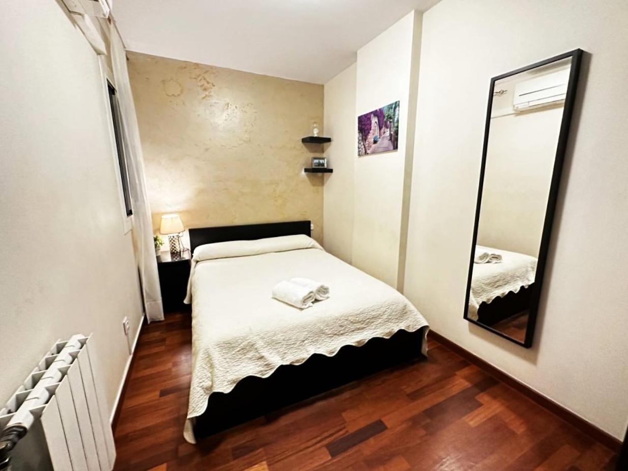 Rooms Arago Barcelona Exteriér fotografie